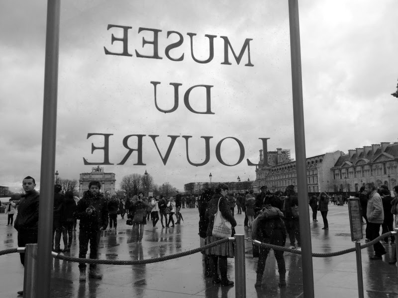 A picture is worth a thousand photographs